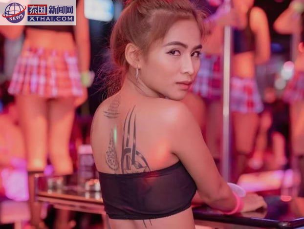 Obsession Ladyboy Bar的火辣表演