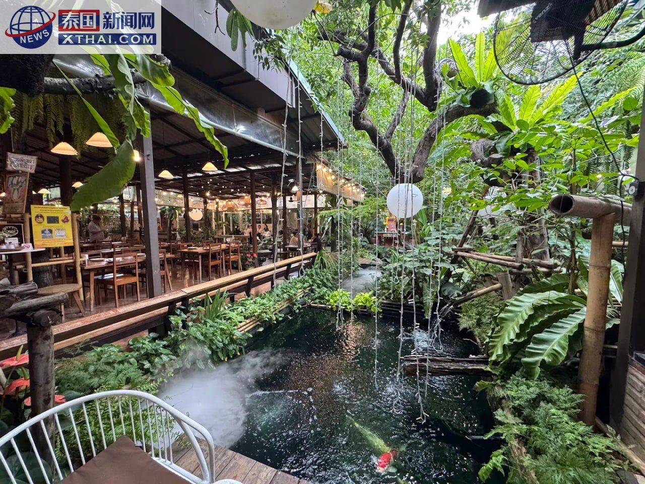Kru Sai Thip Restaurant 热带花园氛围