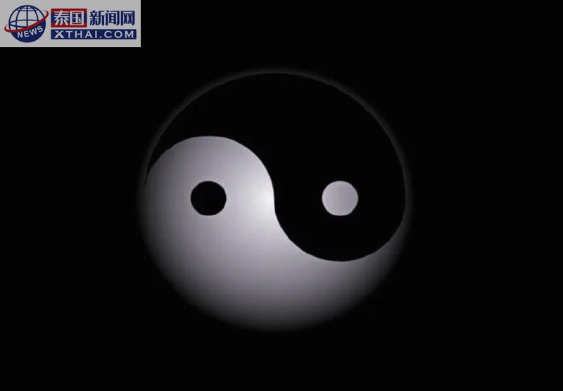 泰国住宅明亮入口设计