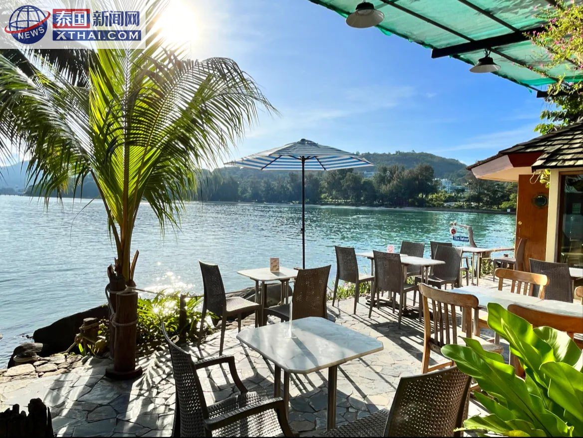 Blue Harbour Coffee Cafe海景