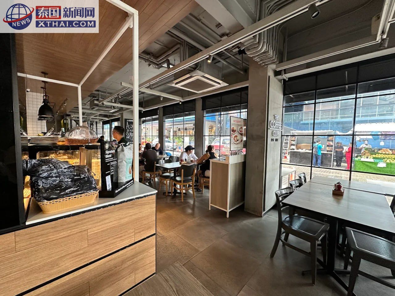 THE COFFEE CLUB的椰子咖啡,热带风情饮品
