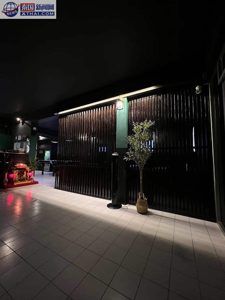 DarinClub Spa夜间外景，清迈夜市的隐秘角落