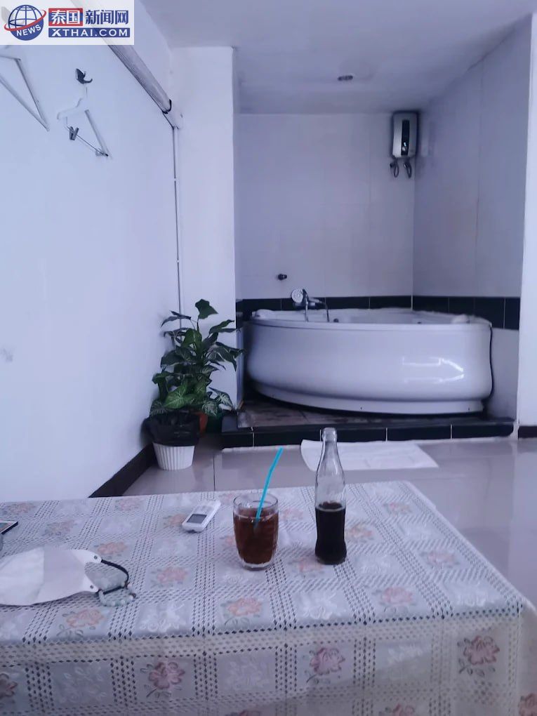 Momo Massage Nuru气垫床体验