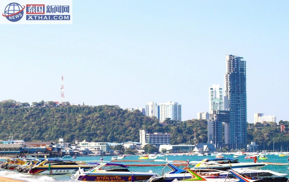 芭堤雅海滨城市全景