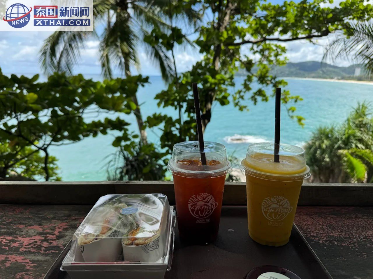 冰咖啡与安达曼海景，Laem Sai Cup Café