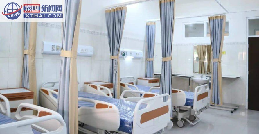 泰国私立医院候诊区，现代化的医疗设施