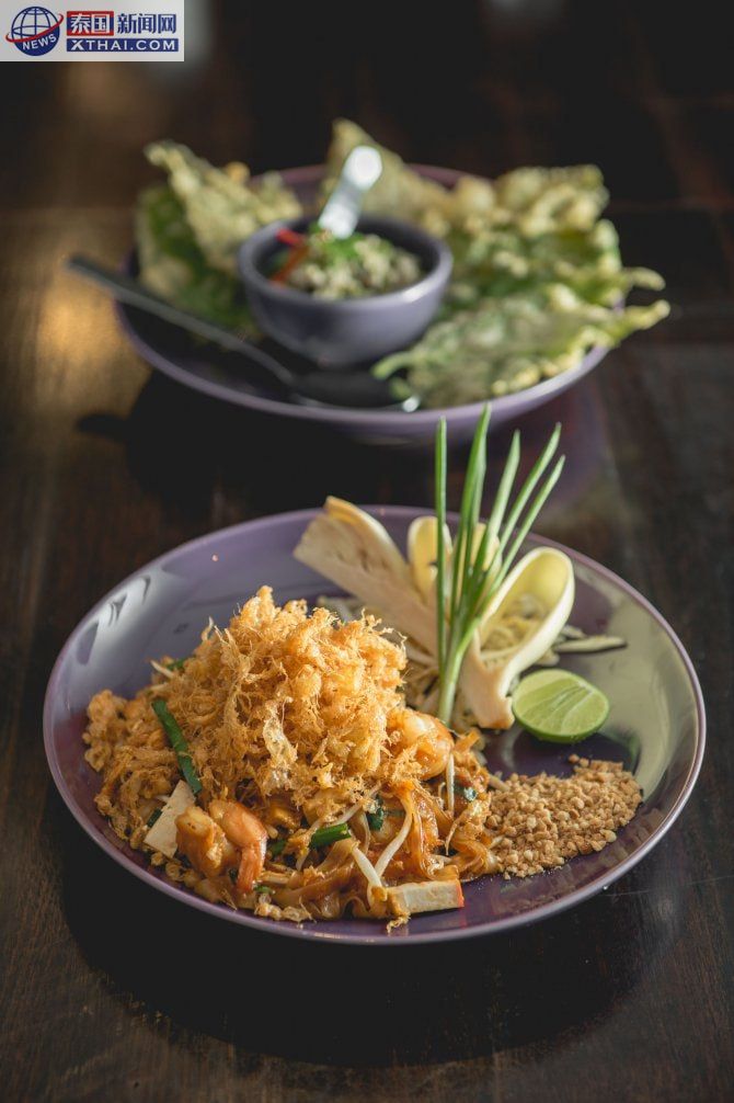 Nara Thai Cuisine 的 Pad Thai with Prawns 虾仁炒泰面