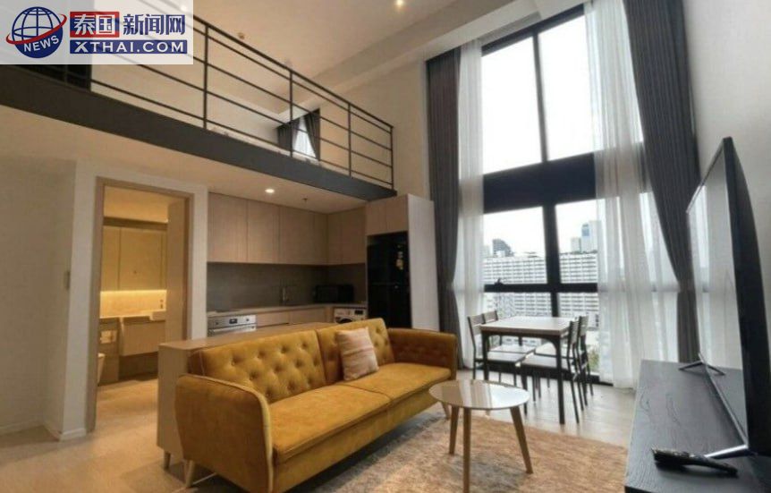 The Lofts Silom公寓的空中健身房