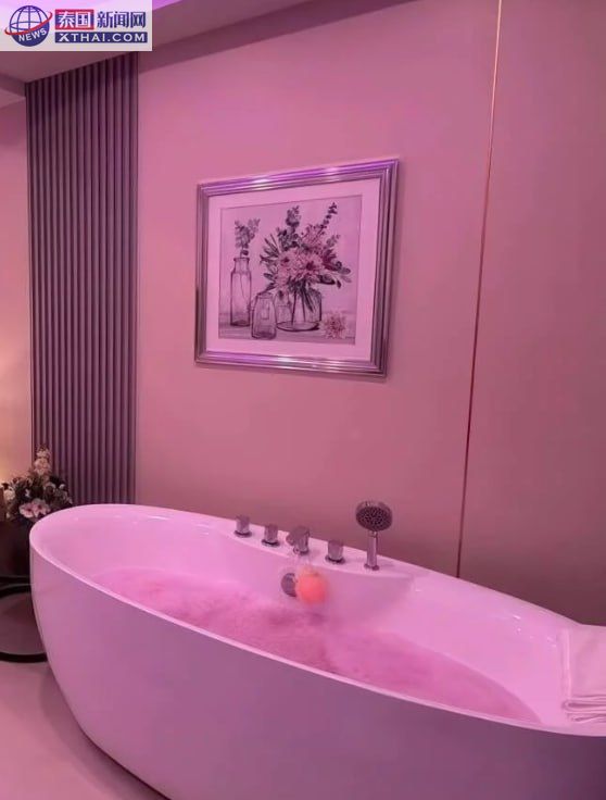 Secret Garden Spa Nuru 气垫房，滑溜体验核心