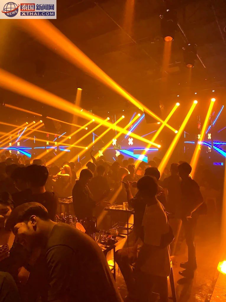 Fake Club舞池氛围