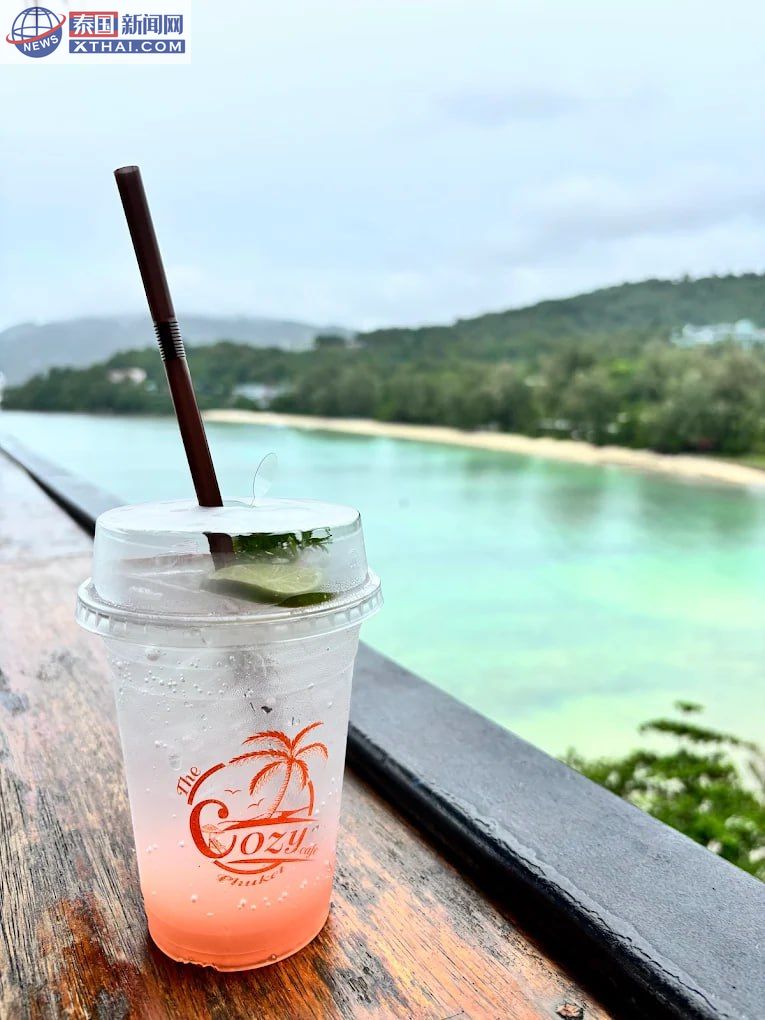 The Cozy Cafe Phuket的芒果芝士蛋糕