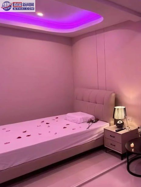Secret Garden Spa 技师互动，Nuru 滑体表演